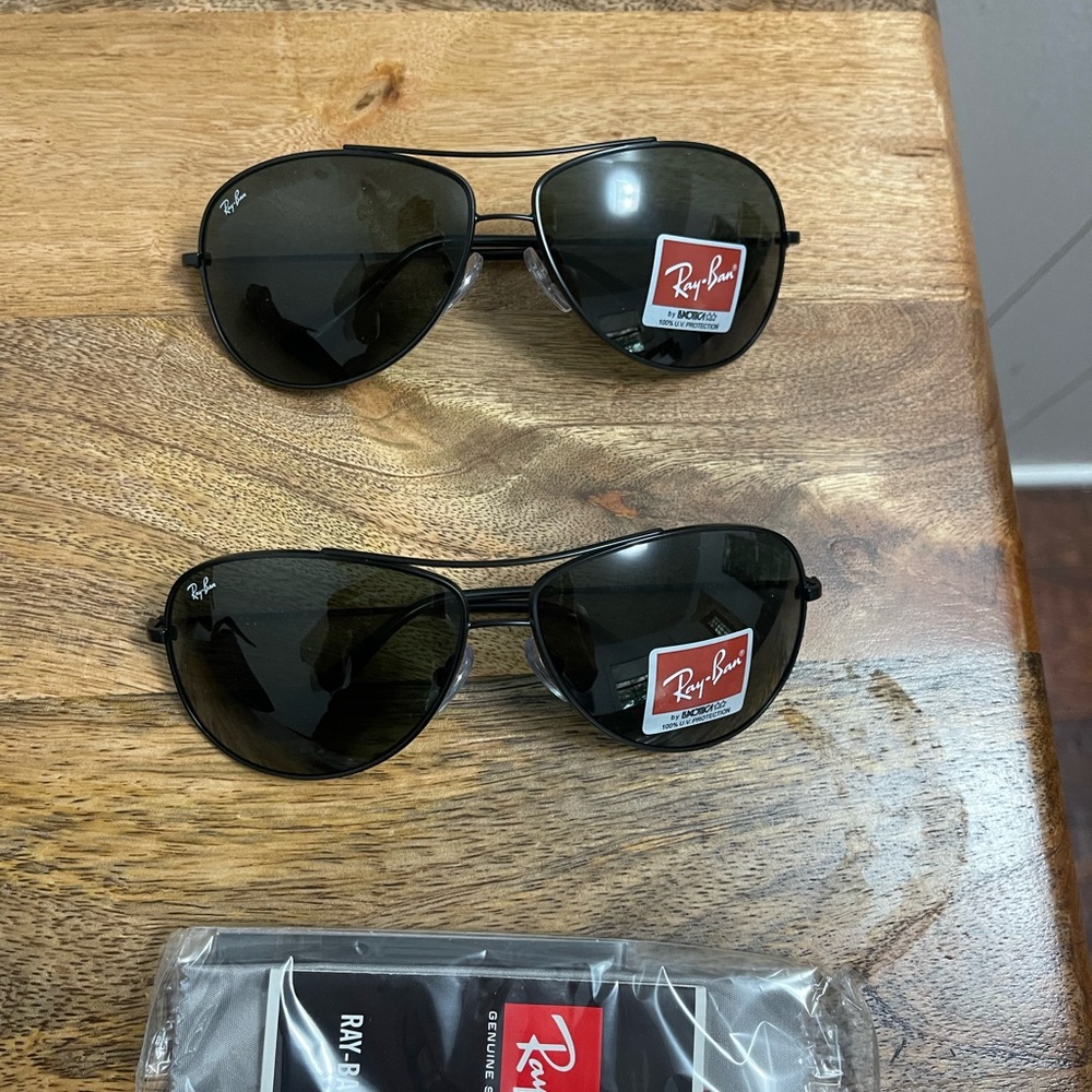 RAY BAN SUNGLASSES - MENS?